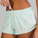 Lululemon Hotty Hot Short 2.5” Photo 0