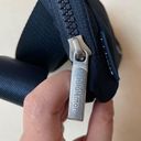 Lululemon Everywhere Belt Bag 1L - True Navy Photo 3