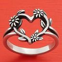 Gorgeous Stainless Steel Silver Hollow Heart Ring Size 8 Photo 1