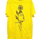 Daisy Empyre  Graphic T Shirt Photo 0