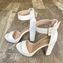 White Platform Heels Size 6.5 Photo 2