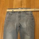 Kensie  jeans women’s gray the effortless skinny  crop size 12. Photo 1