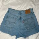 Levi's Ribcage Shorts Photo 2