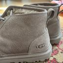 UGG EUC  Neumel Chukka boots Photo 2