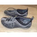 Merrell  Womens Gray Suede‎ And Leather Athletic Shoes Size US 9 Photo 5