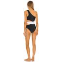 Beach Riot  Carlie One Piece in Black & White XSmall New Womens Swimsuit Photo 1