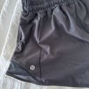 Lululemon Hotty Hot Low-Rise Lined Short 2.5 Black Photo 2