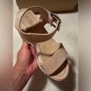 Suede nude platforms Size 5 Photo 5