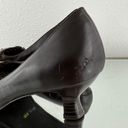 Mudd Vintage Y2K 2000s Brown Tan Faux Leather Novel Preppy Ruffle Pump Heels Photo 9