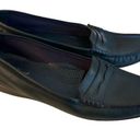 Auditions  ladies navy blue leather comfort style retro loafers size 11M Photo 0