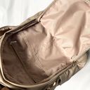 Light Flight Beige & Gold Travel Bag Photo 6