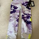 Peloton  Sports Bra and Cropped Leggings Size Small Photo 5