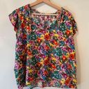 ee:some Floral Top Photo 1