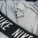 Nike Shorts Photo 2