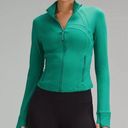 Lululemon  Cropped Define Jacket Nulu in Kelly Green Size 2 Photo 0