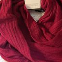 infinity MARTHA STEWART 2 ply Cashmere Cable Loop Ribbed  Scarf in Burgundy Photo 2