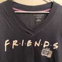 FRIENDS Shirt, Size M Size M Photo 2