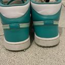 Nike Air Jordan 1 Mid Photo 3