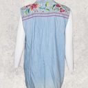 Style & Co  Macys Chambray Floral Embroidered Detail Sleeveless Button Up Top XL Photo 6