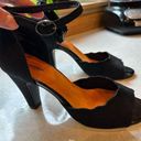 Arizona Jeans Arizona Jean company Faux suede Black heels size 7 LIKE NEW. Worn once Photo 0