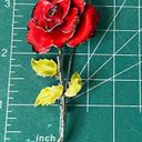 The Great Vintage red Rose metal and enamel brooch with depth and details Photo 2