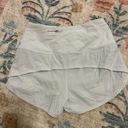 Lululemon High-Rise Speed Up Short 2.5” Photo 1