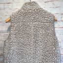 Thread and Supply  Sherpa Vest Zip up pockets oatmeal collared neckline Medium Photo 6