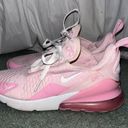 Nike Air Max 270 Shoes Photo 6