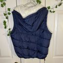 American Eagle Puffer vest with hood and zip Photo 1