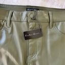 Hunter & Brown Vegan leather cargo midi skirt camo green size M NWT Photo 9