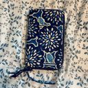 Vera Bradley Wristlet Wallet Photo 0