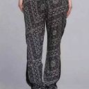 NYDJ ‎ Not Your Daughter's Jeans Black White Easyfit Track Style Pants M NWT Photo 4