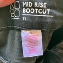 No Bo Women's No Boundaries  Black Jeans, Size 11, Excellent Photo 2