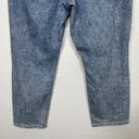 American Eagle  Women 16 Short Medium Wash Curvy Mom Jeans Distressed High Rise Photo 6