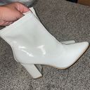 DSW White boots Photo 0