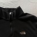 The North Face  Women's TKA Glacier 1/4 Zip Photo 3