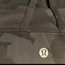 Lululemon   energy long line sport bra size 6 Photo 2