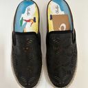 Olukai NEW  Black Kaula 'Olu' Ili Laser Perforated Slip On‎ Espadrille Mules 9.5 Photo 4