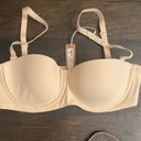 SKIMS NWT  Fits Everybody Strapless Bra SAND 32A Photo 1