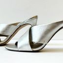 Louise et Cie  Halloway Metallic Sterling Silver Crossover Sandal Shoe Heel 6.5 Photo 4