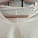 Everlane NWT  The Supima® Form Ballet Neck Tee Photo 6