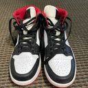 Nike Jordan 1s Photo 2