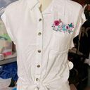 Self Esteem  white top shirt flower pocket short sleeve casual Photo 0