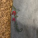 Gloria Vanderbilt Embroidered Capris, Size 14 Photo 2