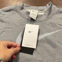 Nike  cropped crew neck Photo 6