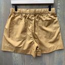 Vince NWT  Box Pleat Drawstring Shorts in Gold Ochre Size Medium Photo 8
