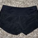 Lululemon Speed Short 2.5” Photo 0