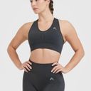 Oner Active CLASSIC SEAMLESS 2.0 V-NECK BRALETTE Photo 2