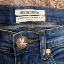 One Teaspoon Distressed Skinny Jeans Photo 2