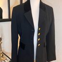 Tommy Hilfiger Equestrian Blazer Jacket Size 4 Black
Gold Buttons‎ Velvet Trim Photo 1